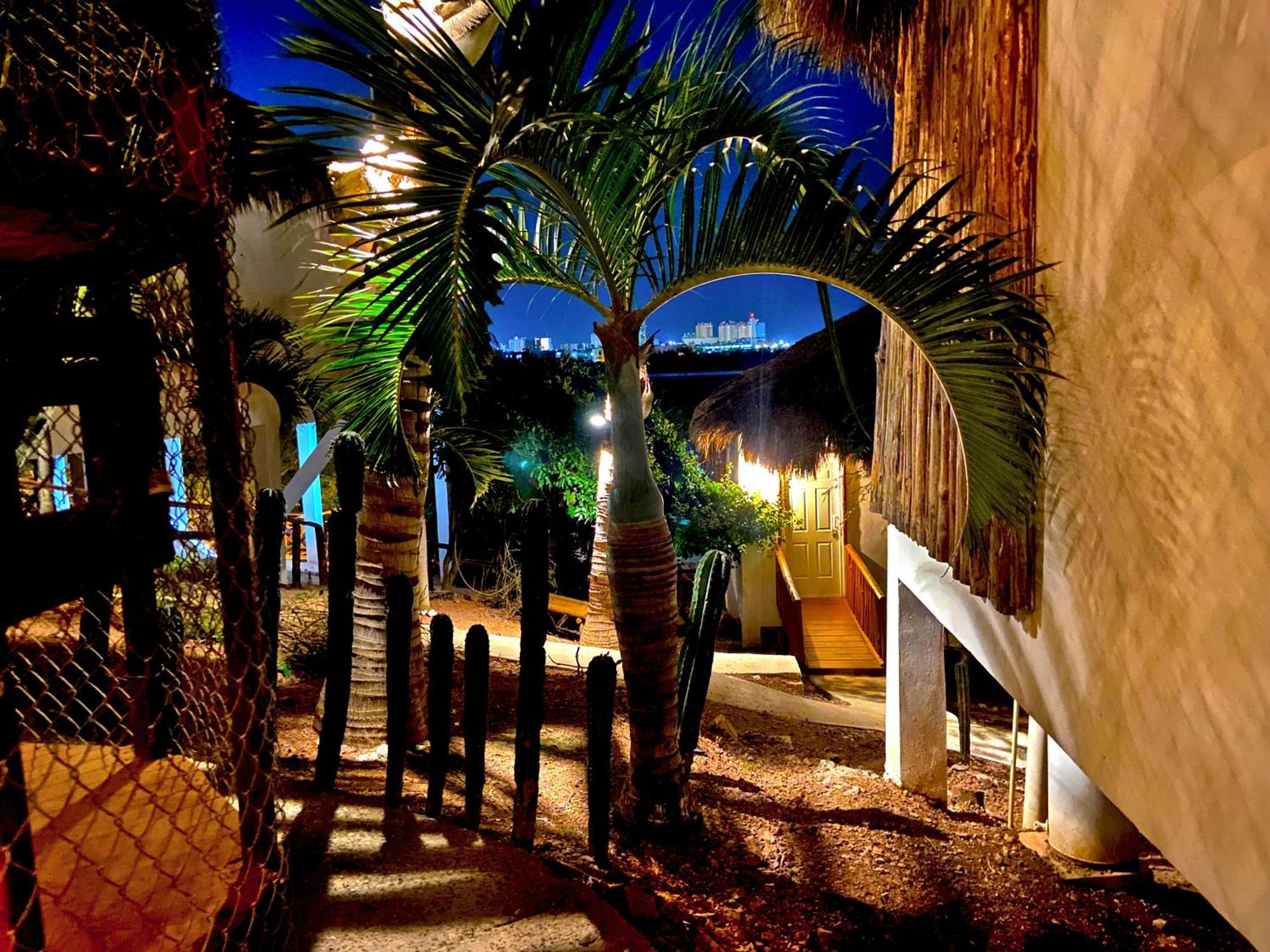 Palm Valley Cabins Mazatlan Exterior photo