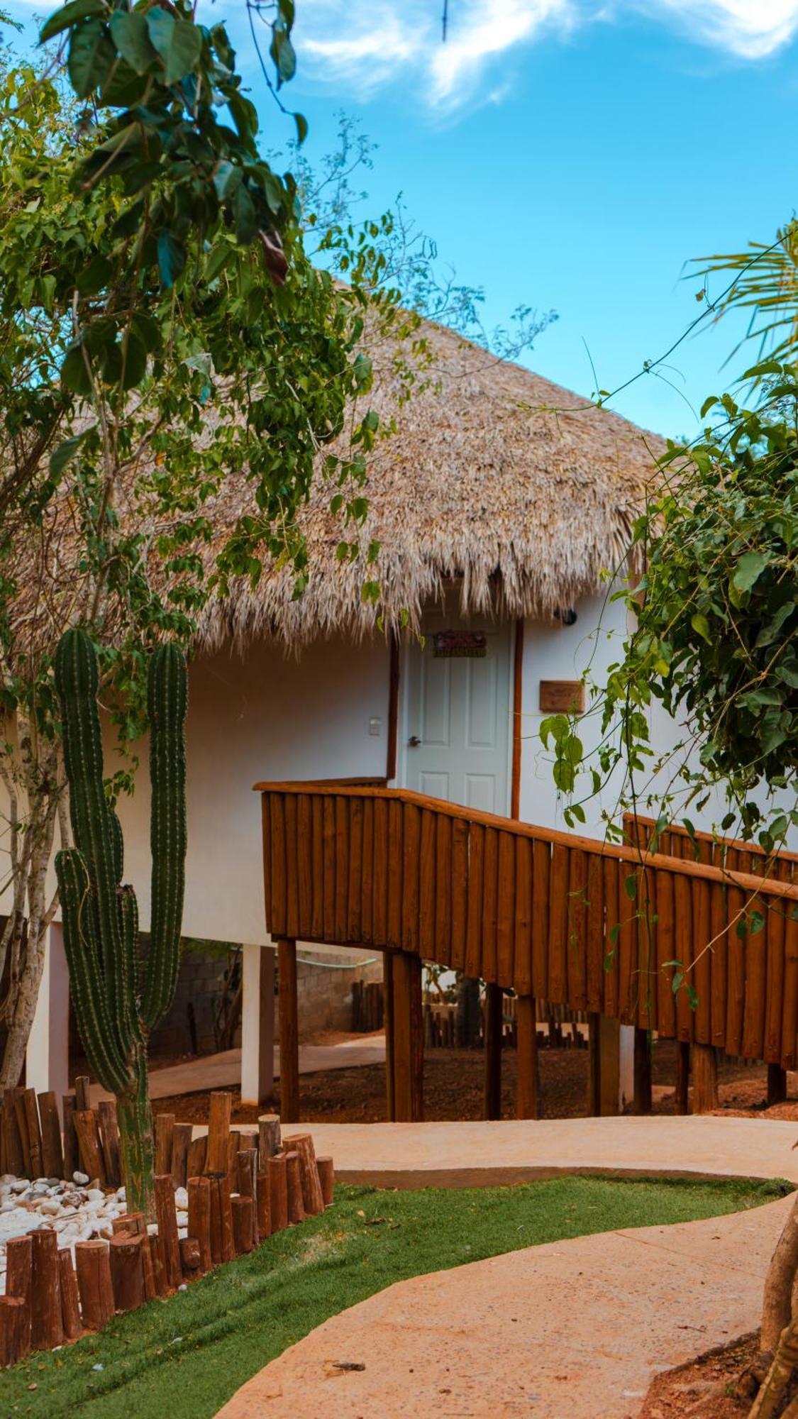 Palm Valley Cabins Mazatlan Exterior photo